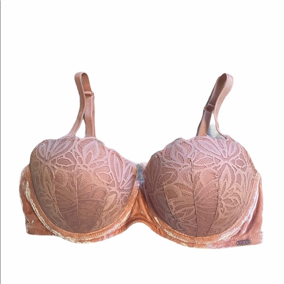 NWOT PINK date push-up bra - Picture 4 of 6